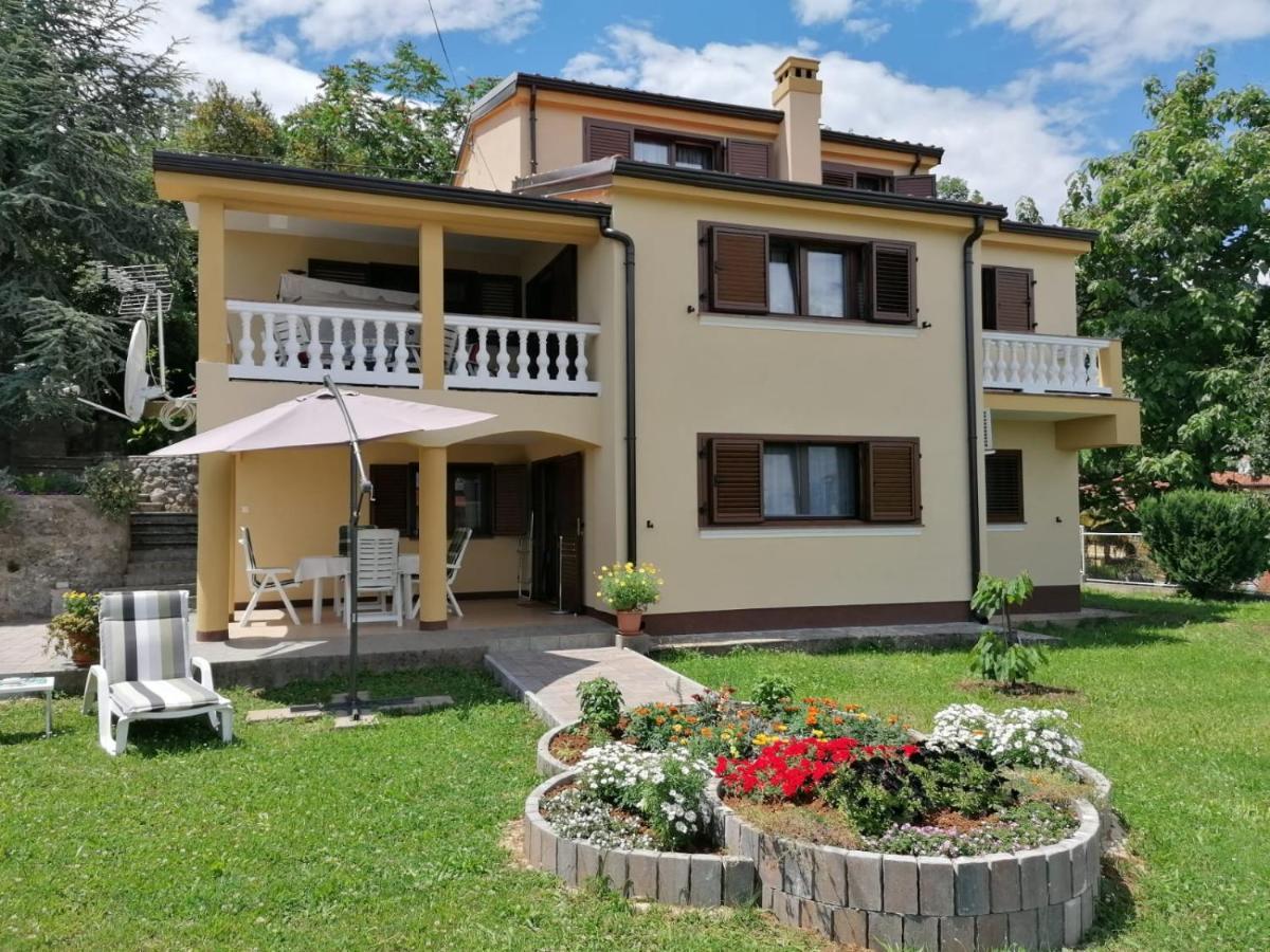 Apartman Lori Lovran Εξωτερικό φωτογραφία