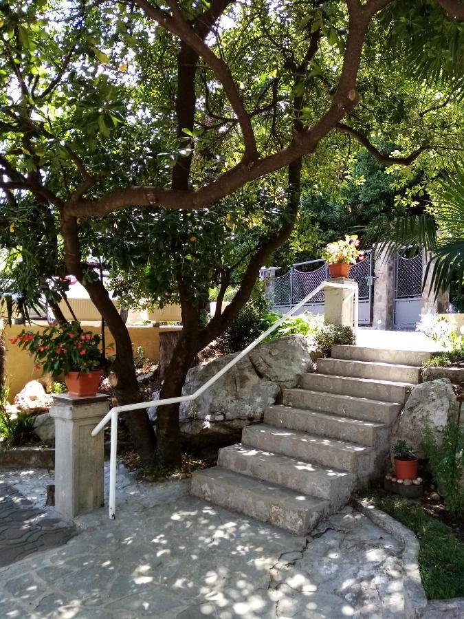 Apartman Lori Lovran Εξωτερικό φωτογραφία