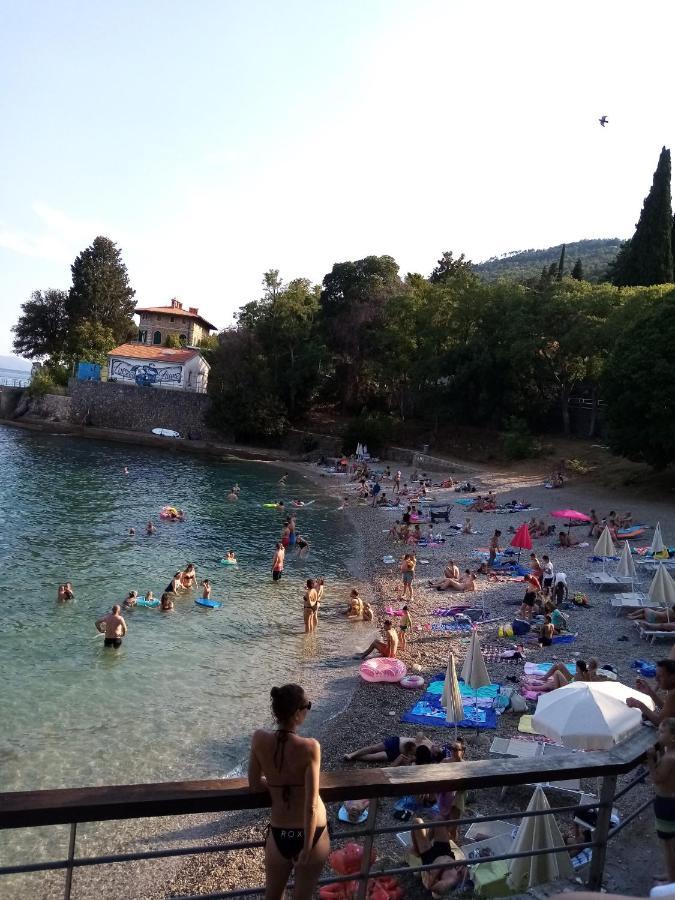 Apartman Lori Lovran Εξωτερικό φωτογραφία